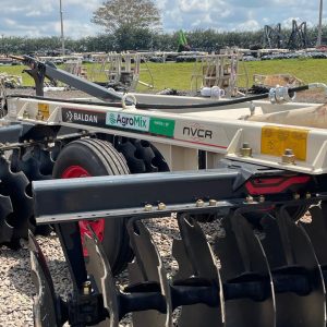 Grade Niveladora Controle Remoto Baldan NVCR 56x22 Espaçamento 200mm